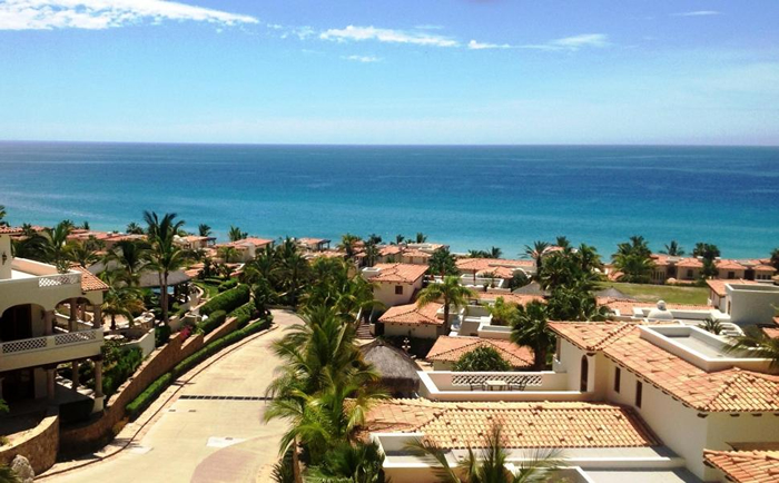 Walking distance to beach